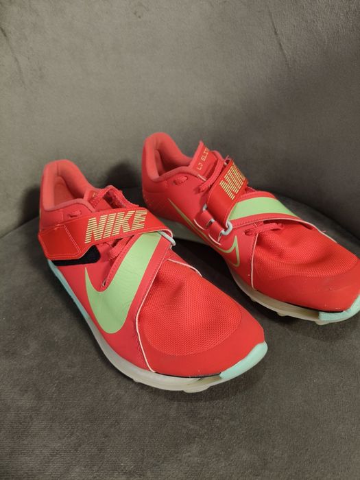 Шпайкове за дълъг скок Nike