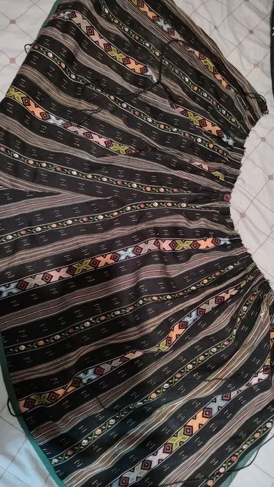 Se vinde valnic costum popular