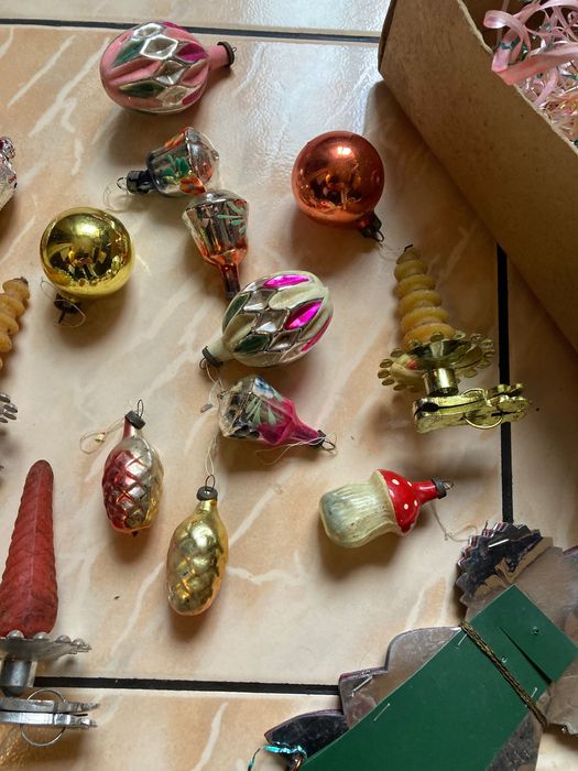 Globuri perioada comunista Cooperativa Arta Jucăriilor Cluj