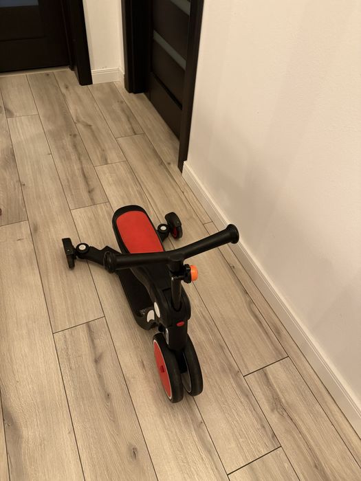 Bicicleta, tricicleta si trotineta Chipolino All Ride 4 in 1