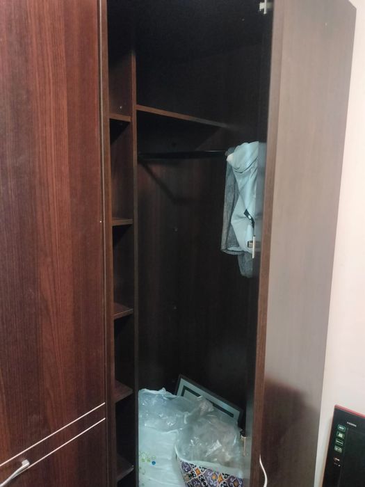 Продам шкаф недорого