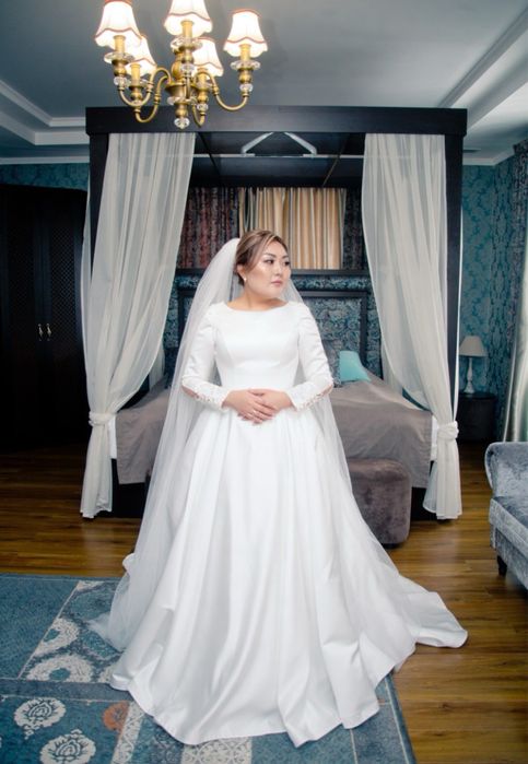 Свадебное платье