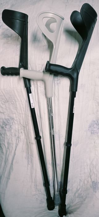 Подлакотник костыл