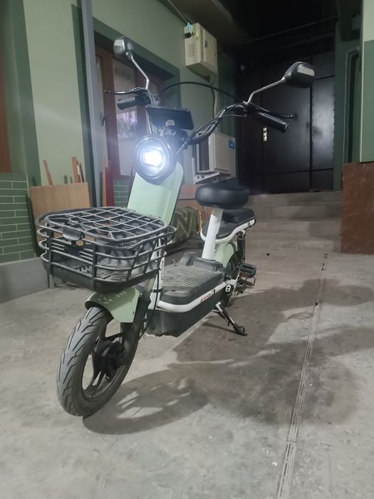 Продаётся электро скутер BODO