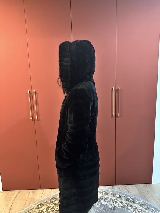 Продается мутоновая шуба