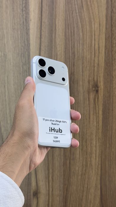 Iphone 17 Pro Silver 256 Gb 74 sikl
