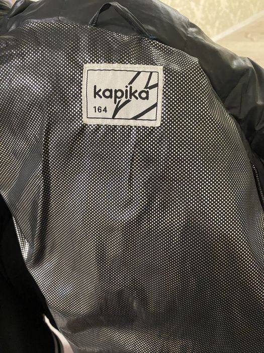 Продам куртку зимнюю на подростка девочку