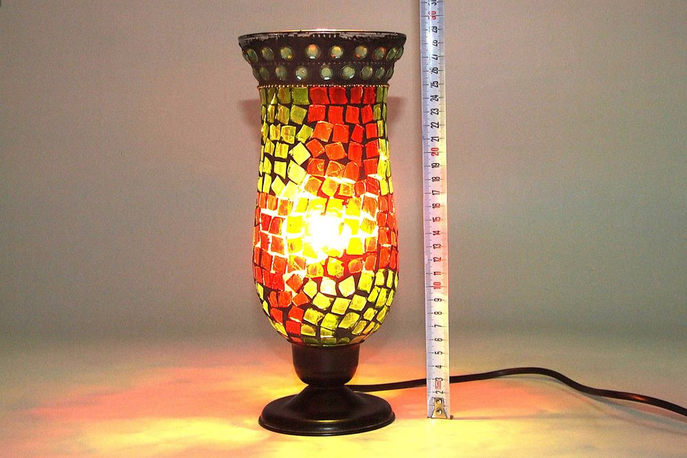 Lampa, veioza mozaic decorativa, 28 cm inaltime, realizata handmade in India, perfecta stare