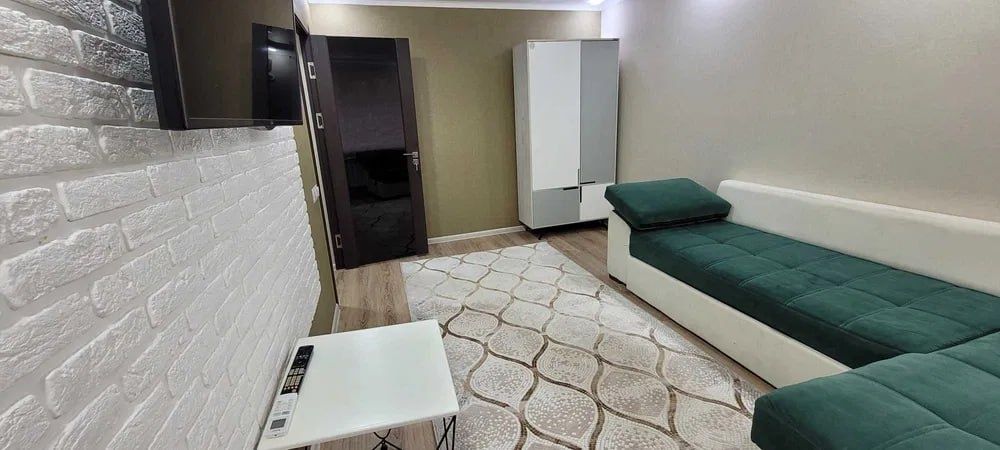 Срочно сдается 1 комнатная парк ГаФур Гулам