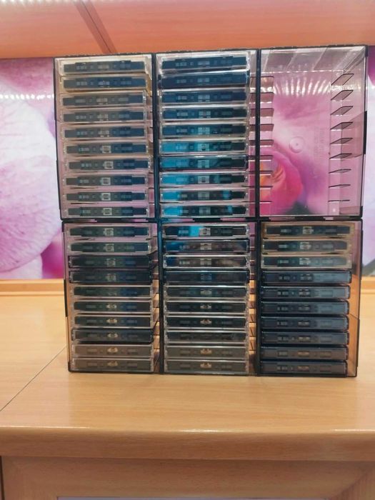 ЛОТ от 50 хромни аудио касети