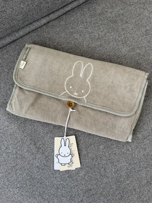 Комплект Jollein Miffy - Подложка за повиване и несесер