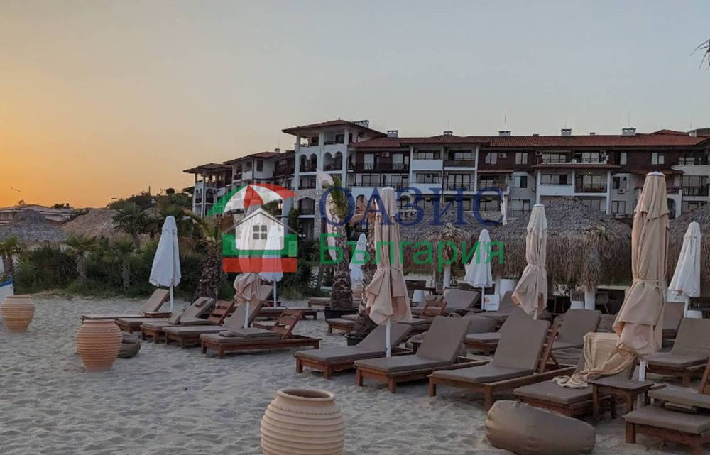 Напълно оборудван апартамент с 3 спални в комплекс "Соренто Премиум", Свети Влас, 151.28 кв.м,