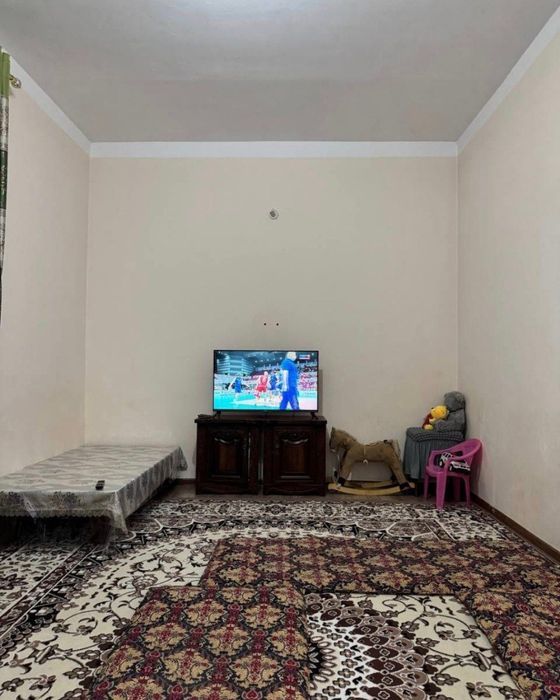 Sanat kollejni orqasidan 3 xonali xovli ijaraga beriladi