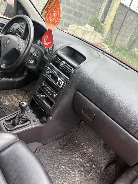 Vand intreaga sau dezmembrez ople asta g coupe
