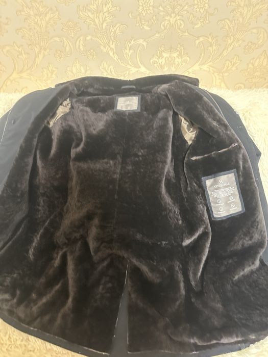 Продаю  современную парку