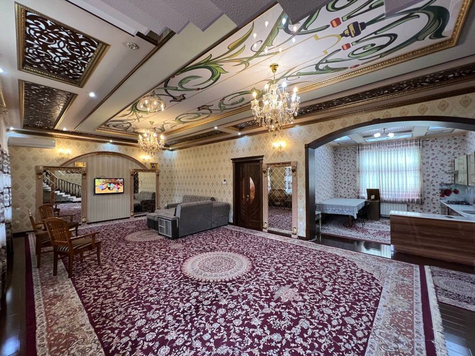 Uy sotiladi Olmazor tumanida Mevazor mahallada 6 sotix