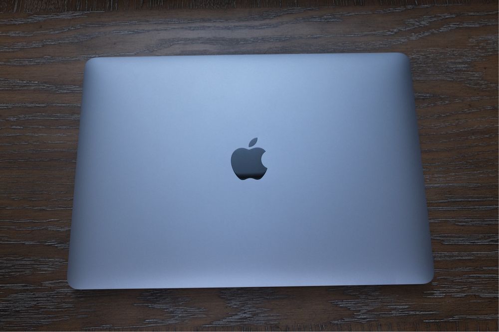 Macbook pro 13 2022, 512GB, m2, touch bar