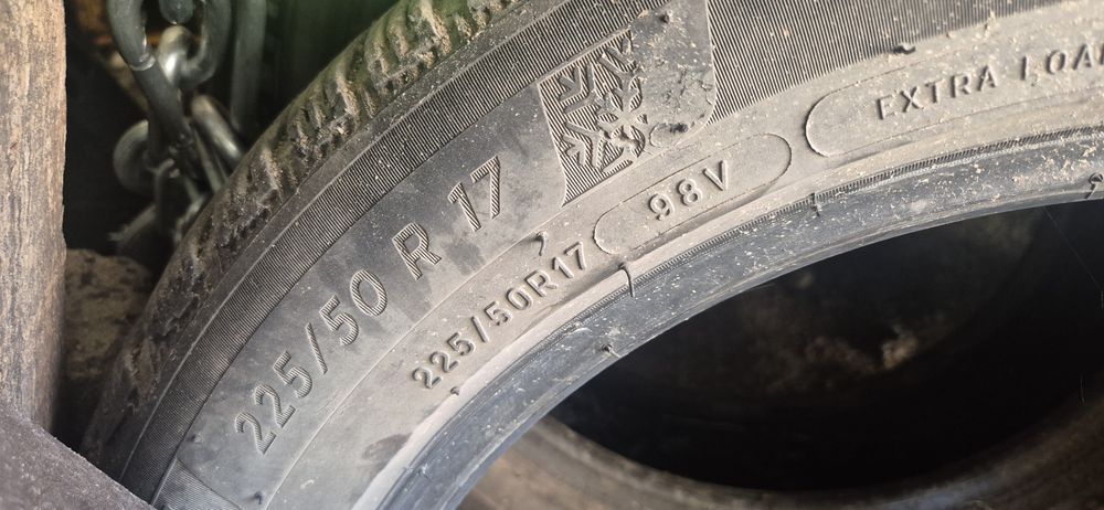 Michelin 225/50 R17