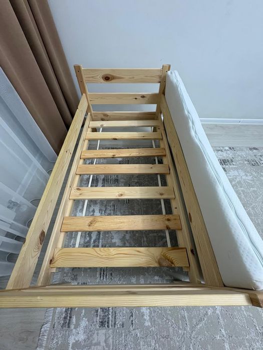 Продам детскую кровать