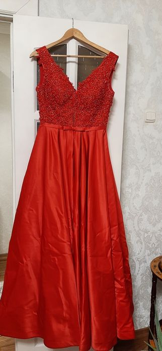 Продам вечернее платье