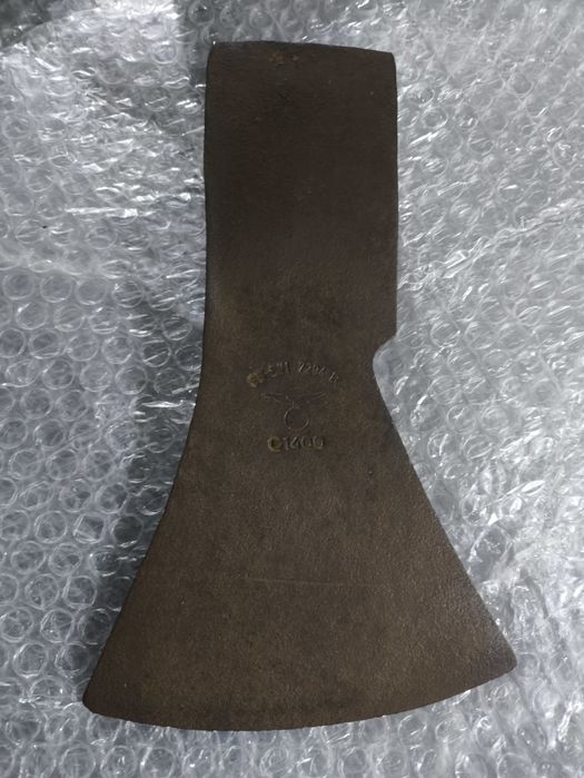 Топори ( брадви )