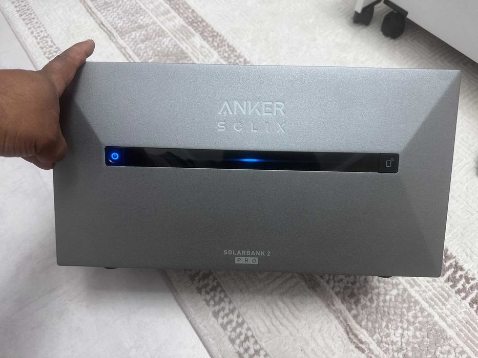 Anker Solix Solarbank 2 Pro E1600, 1600Wh, 2400W, IP67
