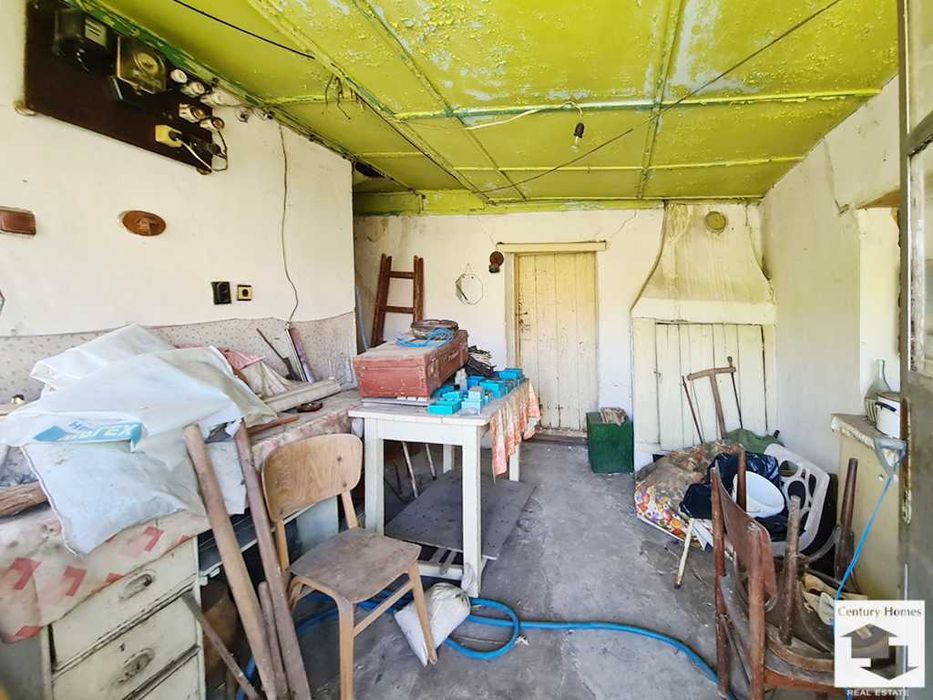 145272 Едноетажна къща за продажба в в центъра на гр. Полски Тръмбеш