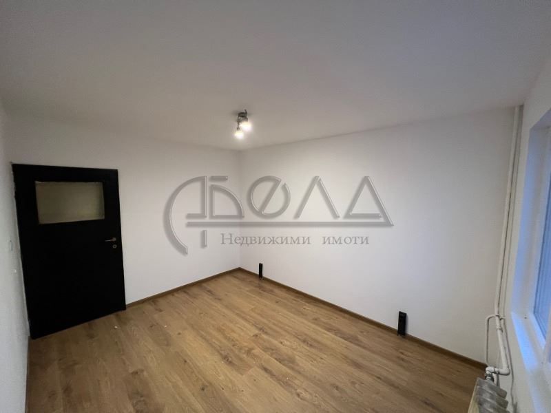 Продава се Тристаен апартамент в София, Младост 1 - 77 кв.м за 2312 €/кв.м - Снимка #4