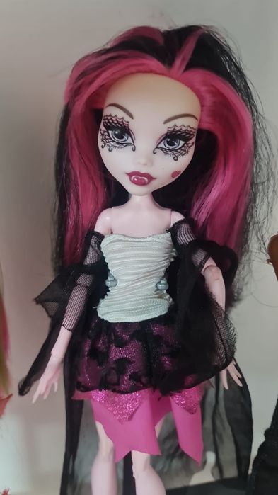Продам монстер хай/Monster high