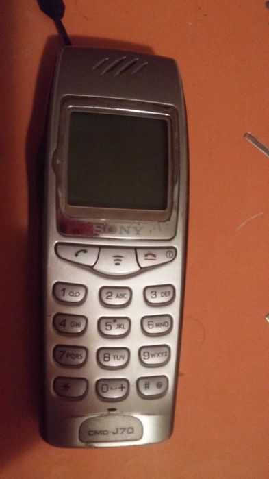 Продам Не рабочий Ретро телефон Sony J 70 .Цена окончательная