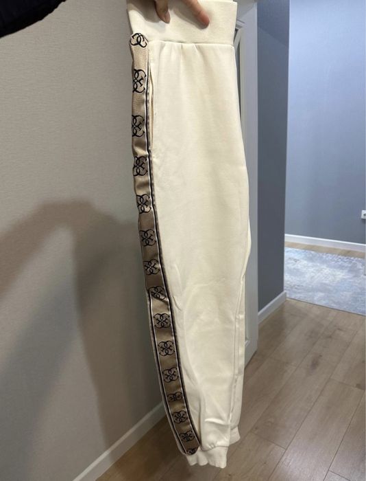 Двойка GUESS оригинал