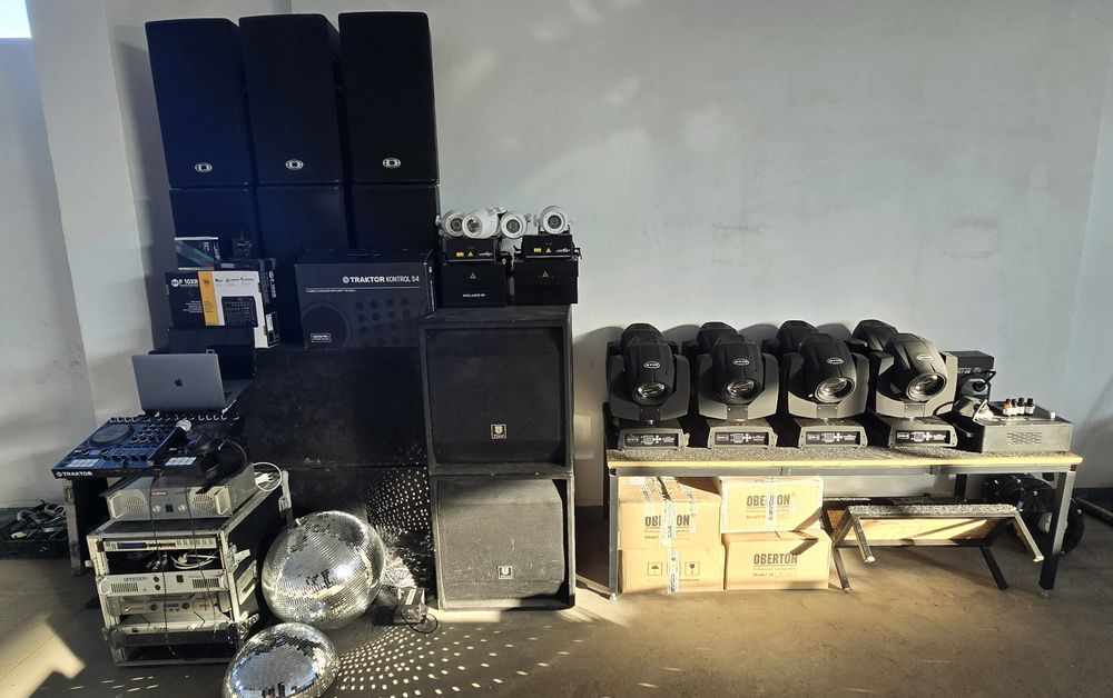 Sistem sonorizare și lumini