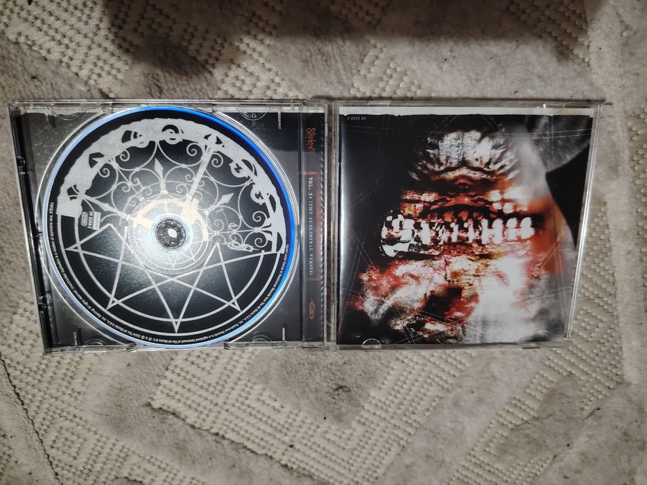CD slipknot și AC DC
