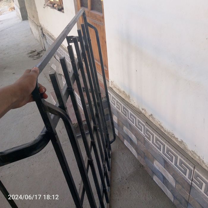 Jiguli bagaj sotiladi