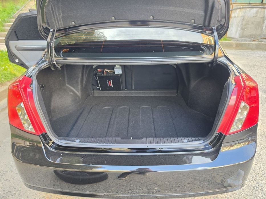 Yangi Gentira mashinasi sotiladi !