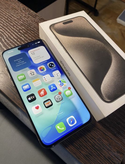 Айфон 15 про макс 256