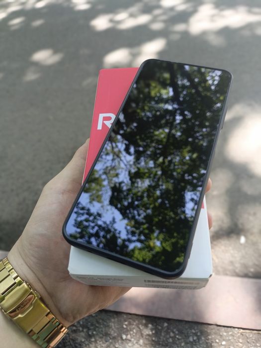 Продам новый Redmi A5 золотистый