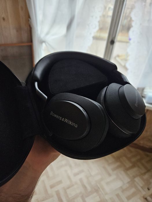 Bowers Wilkins px7 s2e