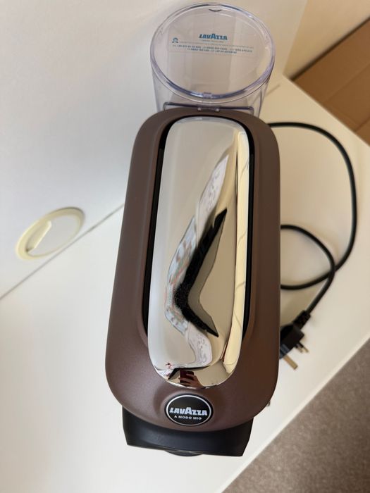 Кафе машина Lavazza a Modo Mio Desea