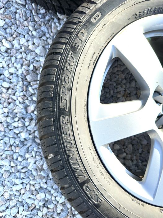 Оригинални 17 джанти от Audi 5x112 Et25, 7J с гуми 235/55 Dunlop