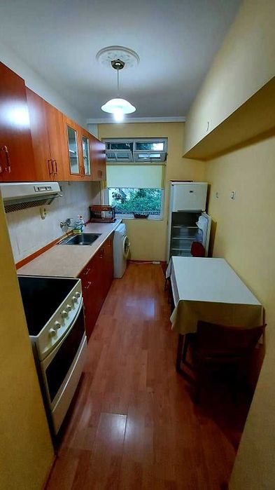 Дава се под наем Двустаен апартамент в Бургас, Лазур - 65 кв.м за 219.3 € - Снимка #1