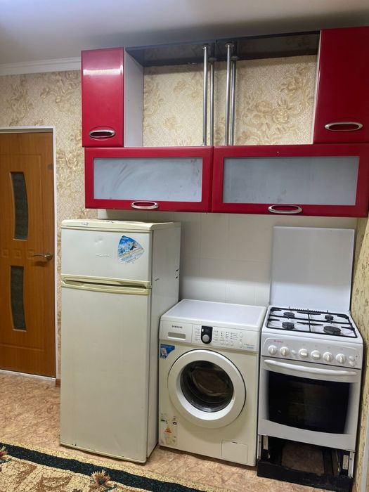 Сдам 3-х комнату пол дома