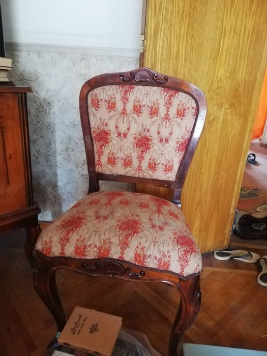 Продам мебель антикварная