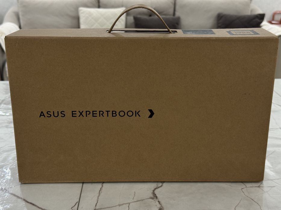 Ноутбук Asus Еxpertbook абсолютно новый