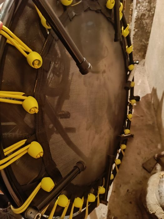 Батут  за тренировки с дръжка!!!