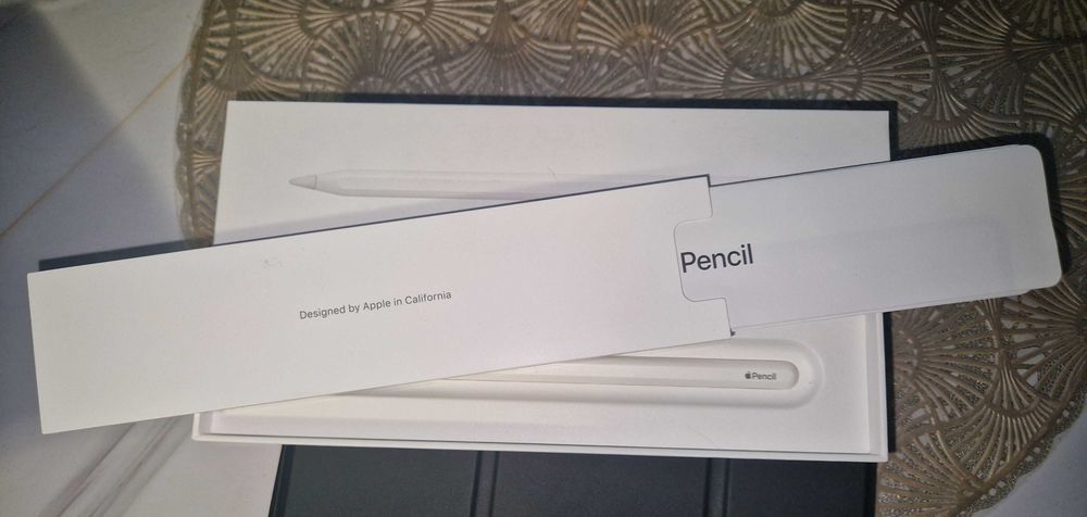 Apple Pencil generația a 2-a – original, cu cutie