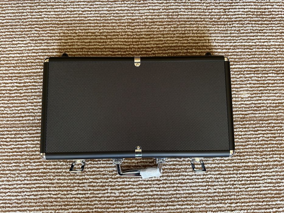 Покерный набор CASH, 300 Фишек 14 г с номиналом !