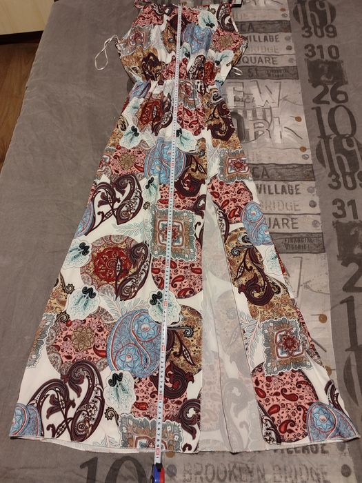 Нова/и дамска/и рокля/и