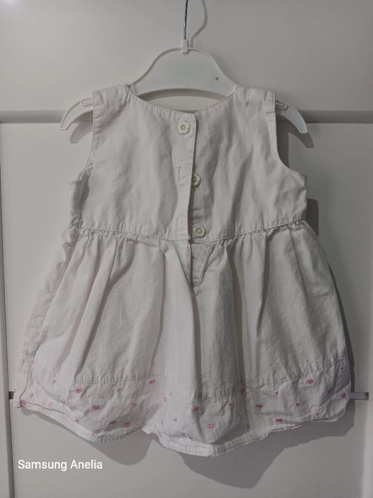 Бяла рокля 9-12мес.