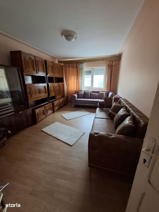 De inchiriat apartament 2 camere, etajul 1, mobilat si utilat 1000lei